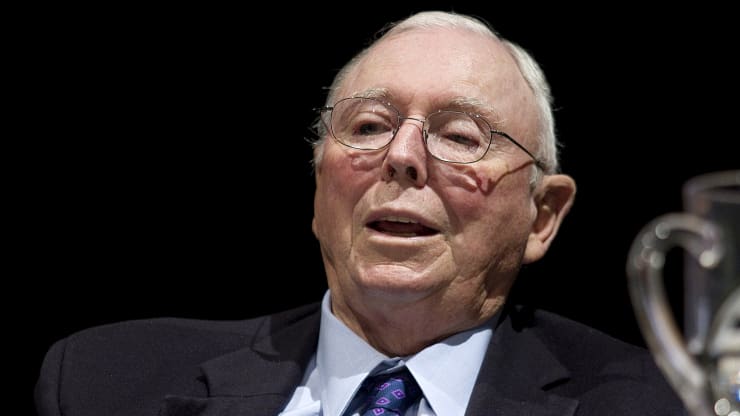 Charlie Munger: Tôi không biết điều gì "điên rồ" hơn, 1 nghìn tỷ USD pha loãng của Tesla hay Bitcoin đạt giá $50,000? Charlie Munger: Tôi không biết điều gì "điên rồ" hơn, 1 nghìn tỷ USD pha loãng của Tesla hay Bitcoin đạt giá $50,000?