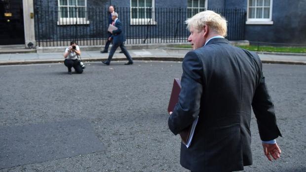 Kế hoạch của EU để đạt được thỏa thuận Brexit: Cứ để cho Boris Johnson diễn vai kẻ chiến thắng