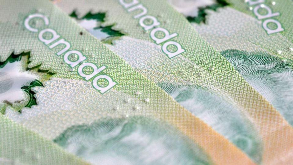 Đừng lo, dollar Canada sẽ sớm lấy lại sức mạnh! Đừng lo, dollar Canada sẽ sớm lấy lại sức mạnh!