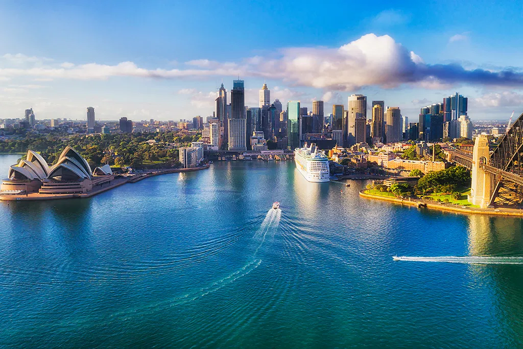 Your Guide to Moving to Australia | Moving.com