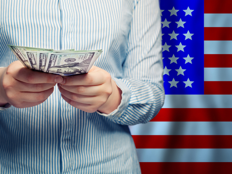 July U.S. consumer spending ekes up 0.3% | Investment Executive