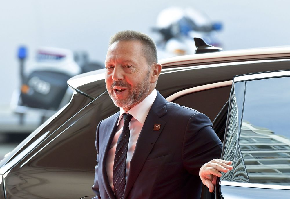 Stournaras Says New Policy Leaves ECB More Prepared for Crises - Bloomberg