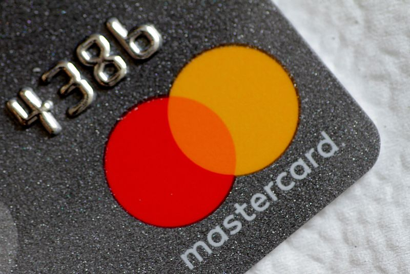 Lợi nhuận thẻ Mastercard tăng lên khi chi tiêu du lịch trở lại mức trước đại dịch