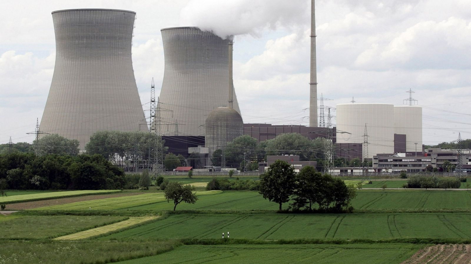Germany shuts down half of its 6 remaining nuclear plants - ABC News