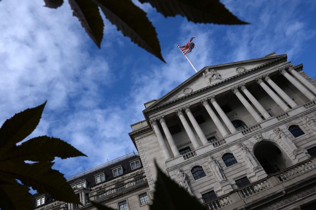 Sau Fed, ECB và Ngân hàng Trung ương Anh chuẩn bị tăng lãi suất Sau Fed, ECB và Ngân hàng Trung ương Anh chuẩn bị tăng lãi suất