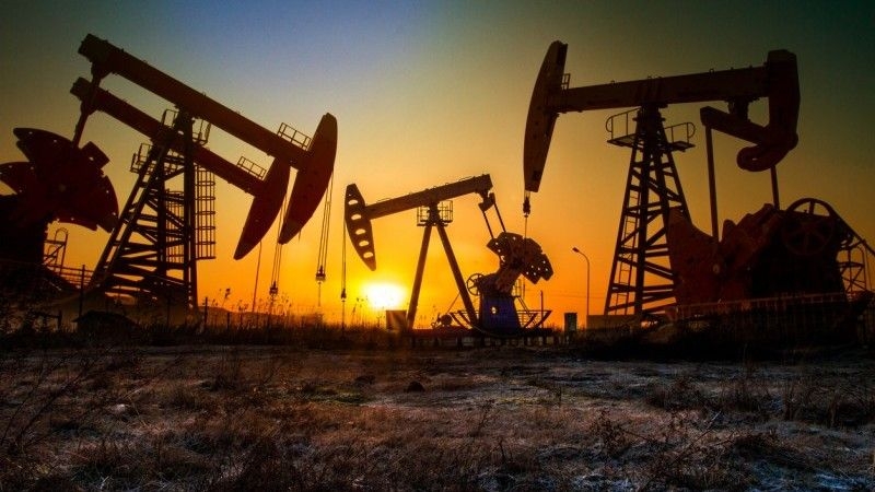 Hướng đi nào cho giá dầu WTI khi lo lắng về tốc độ tăng trưởng kinh tế đang bao trùm