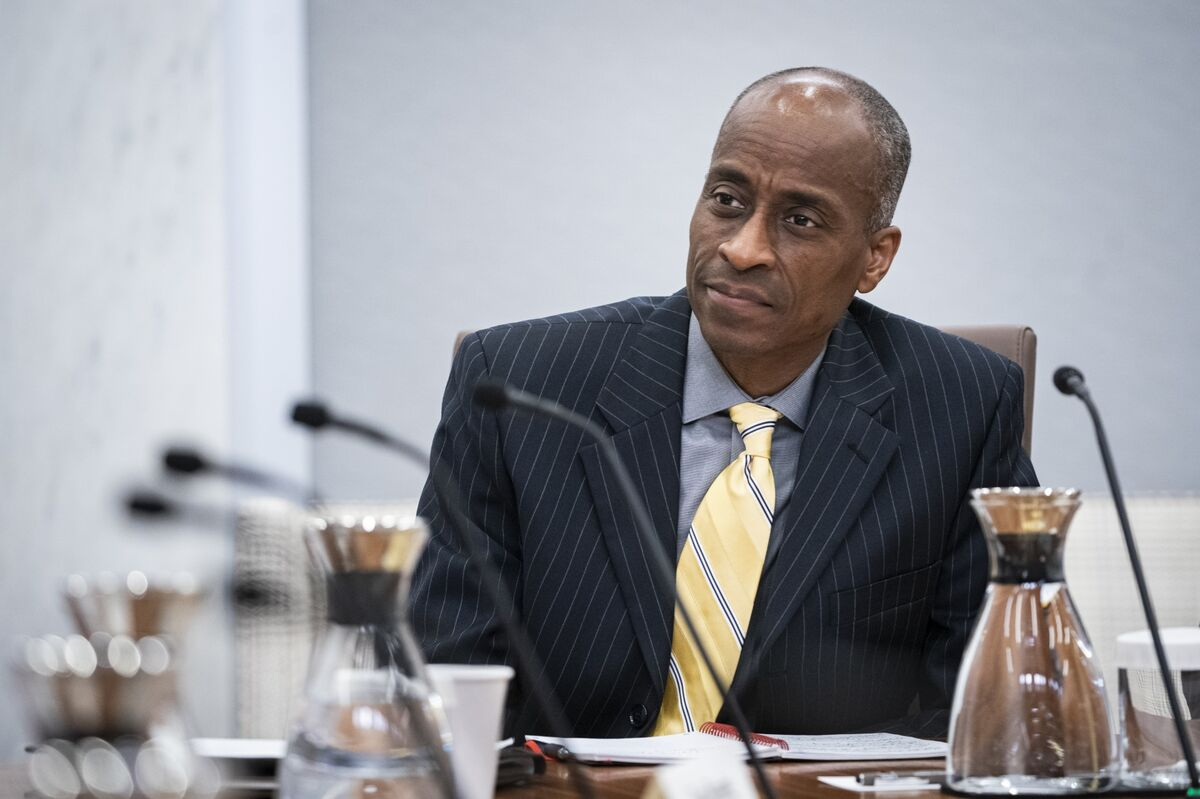 Fed's Jefferson Says It Will Take Time to Curb High Inflation - Bloomberg
