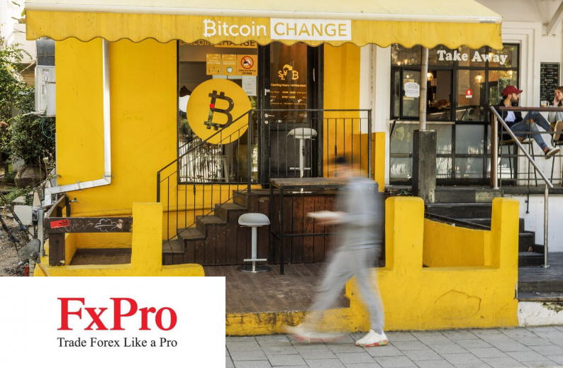 Bitcoin giảm xuống dưới $25,000 lần đầu tiên trong 3 tháng Bitcoin giảm xuống dưới $25,000 lần đầu tiên trong 3 tháng