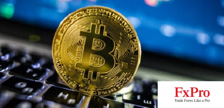 Các công ty đào Bitcoin bán ròng trong tháng 10 sau đà tăng đáng kể Các công ty đào Bitcoin bán ròng trong tháng 10 sau đà tăng đáng kể