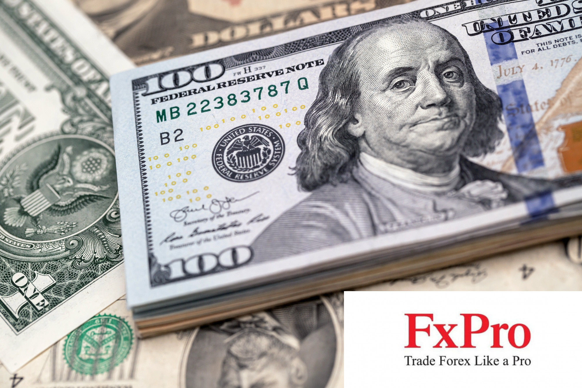 USD trượt giá mạnh nhất trong vòng một năm sau dữ liệu lạm phát