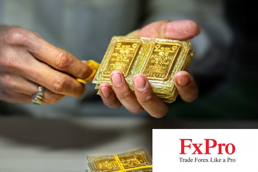 Giá vàng lao dốc dưới ngưỡng quan trọng 2,000 USD trước dữ liệu CPI cao hơn dự kiến Giá vàng lao dốc dưới ngưỡng quan trọng 2,000 USD trước dữ liệu CPI cao hơn dự kiến