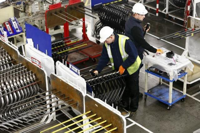 UK manufacturing growth cools in March - PMI