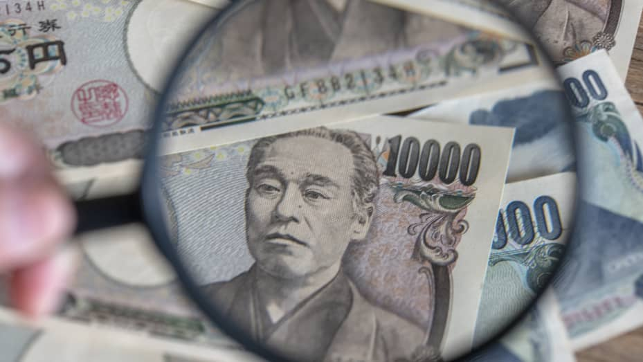USD/JPY: Hành trình tìm lại đỉnh cao sau gần 34 năm