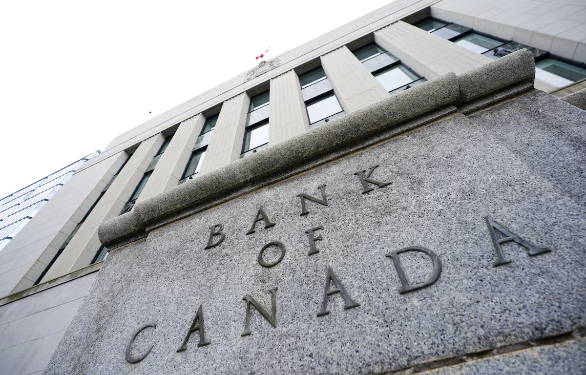 Bank of Canada expected to announce another oversized rate hike as  borrowing costs begin to bite - The Globe and Mail