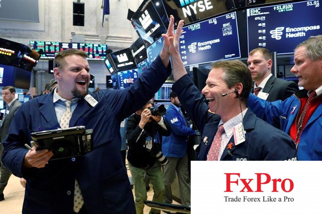 Tăng 5 phiên liên tiếp, Dow Jones ghi nhận chuỗi leo dốc dài nhất kể từ tháng 12/2023 Tăng 5 phiên liên tiếp, Dow Jones ghi nhận chuỗi leo dốc dài nhất kể từ tháng 12/2023