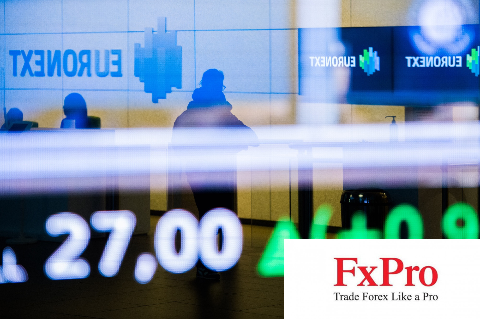 Chứng khoán Châu Âu tăng điểm khi quan chức ECB đề cập tới kịch bản cắt giảm liên tiếp