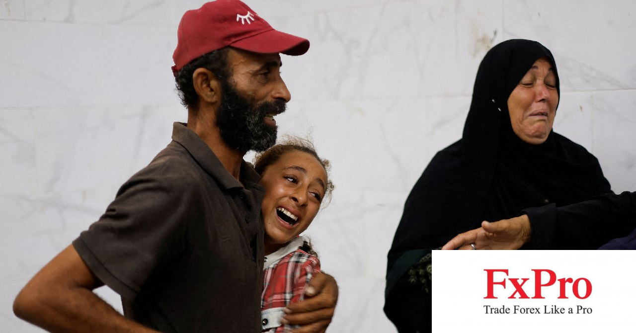 Gaza chìm trong bom đạn: Hy vọng hòa bình tan biến, hàng ngàn gia đình chạy trốn khỏi vùng chiến sự
