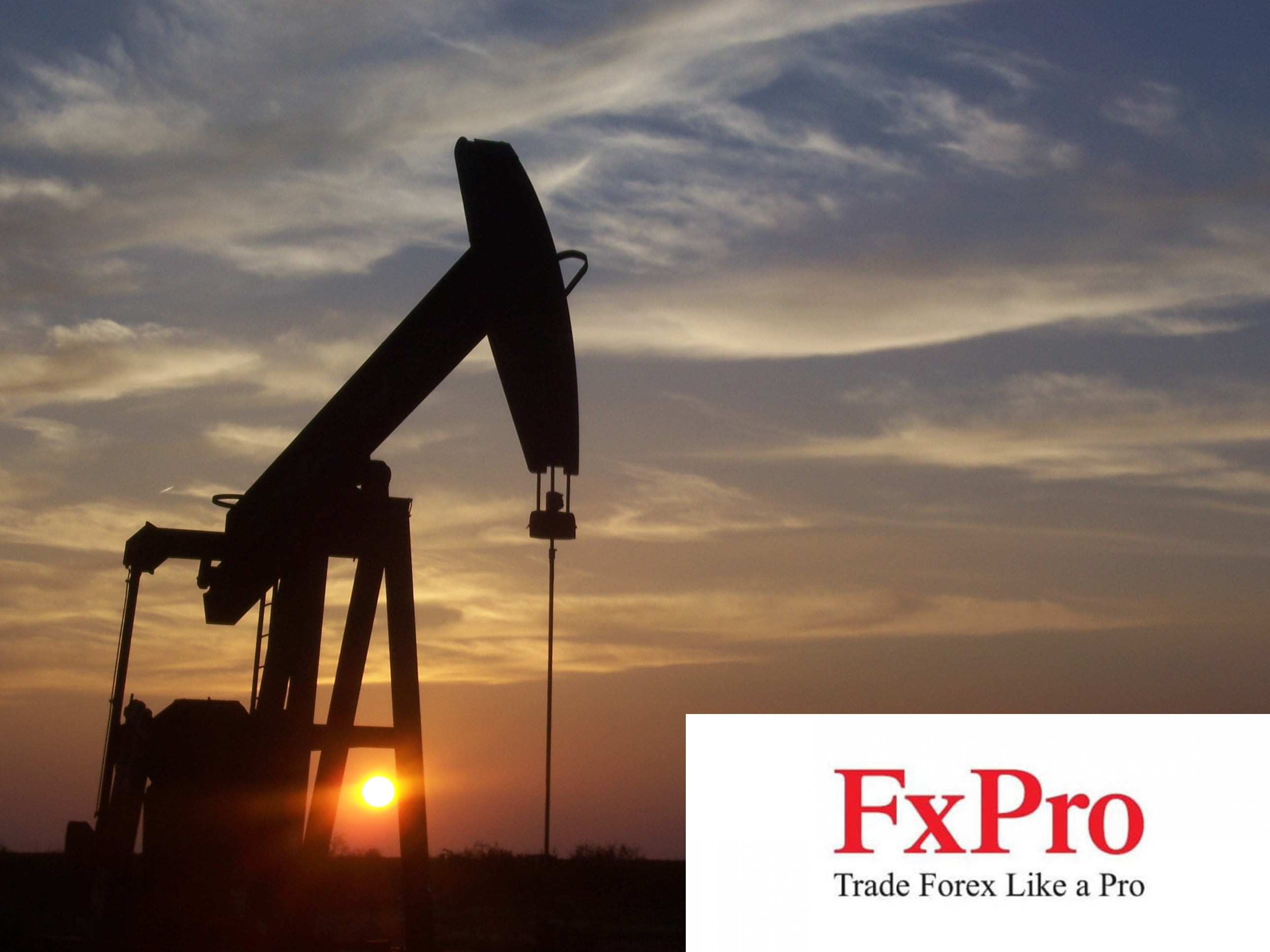 WTI giảm hơn 1% trong ngày khi có nhiều lo ngại về kinh tế tại Mỹ và Trung Quốc