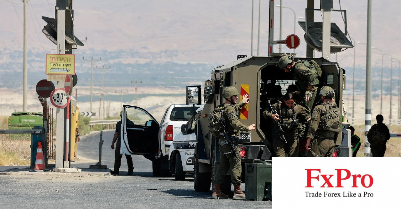 Đẫm máu tại cửa khẩu: Kẻ xả súng từ Jordan gây chấn động biên giới Israel