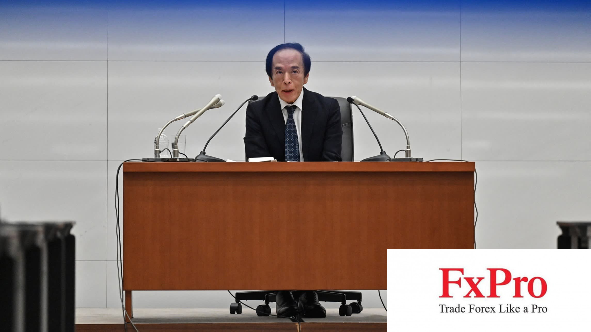 BoJ đứng ngoài cuộc chơi lãi suất, đồng Yên chịu áp lực kép từ chính sách Trump BoJ đứng ngoài cuộc chơi lãi suất, đồng Yên chịu áp lực kép từ chính sách Trump