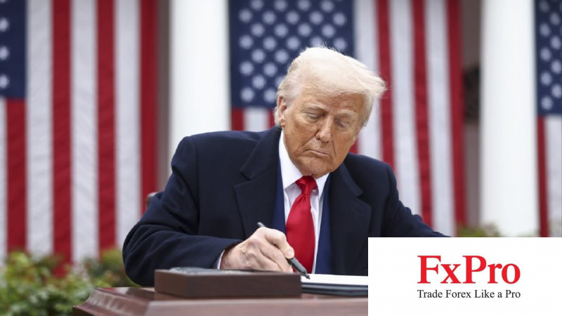 Phố Wall chao đảo, thị trường trái phiếu rác đóng băng sau đòn áp thuế của Trump Phố Wall chao đảo, thị trường trái phiếu rác đóng băng sau đòn áp thuế của Trump