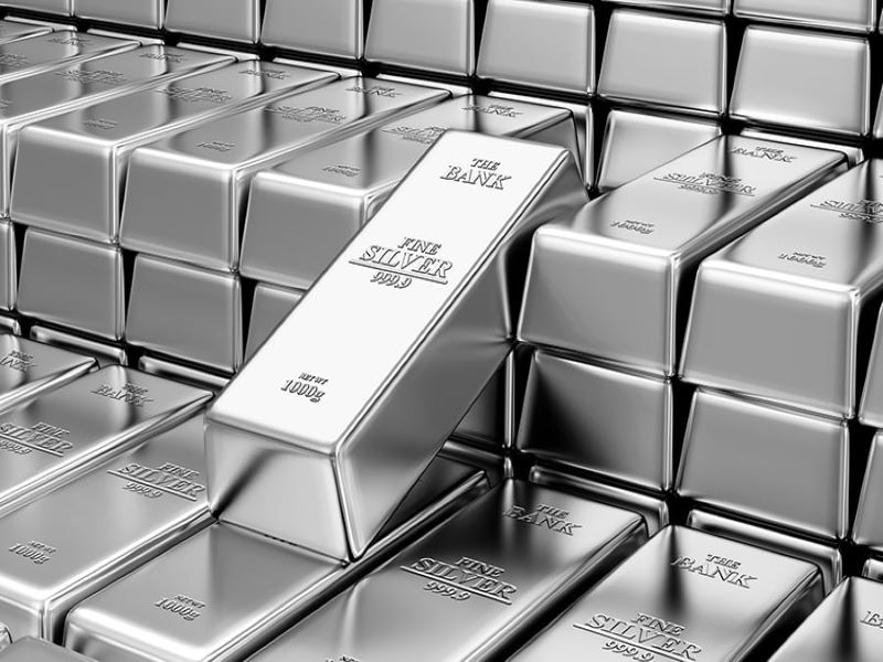 Giá vàng đang tăng rất mạnh, nhưng bạc thì sao?