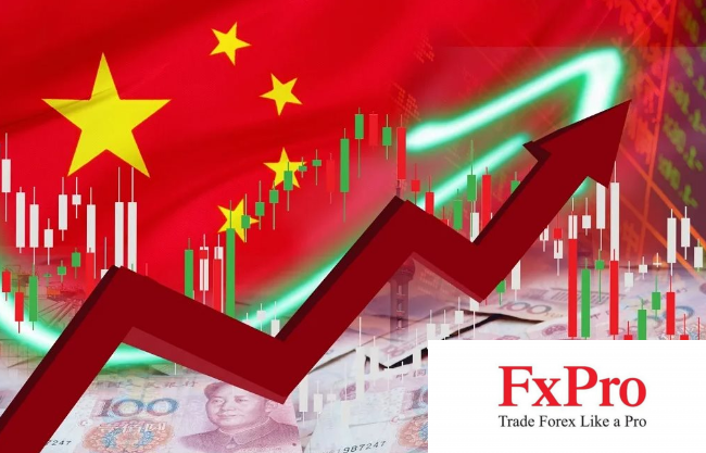 Một số nhà xuất khẩu Trung Quốc đẩy mạnh việc chuyển đổi USD trong bối cảnh chiến tranh thương mại
