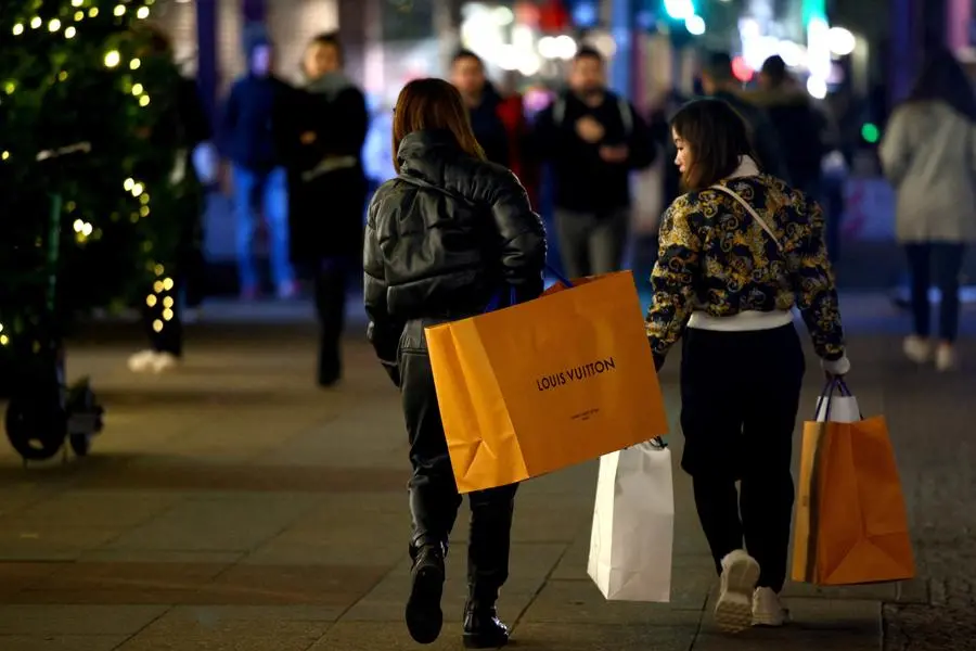 German retail sales fall 2.4% in March