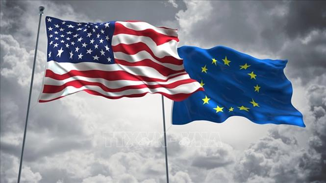 EU chia rẽ trước căng thẳng thương mại với Mỹ | baotintuc.vn