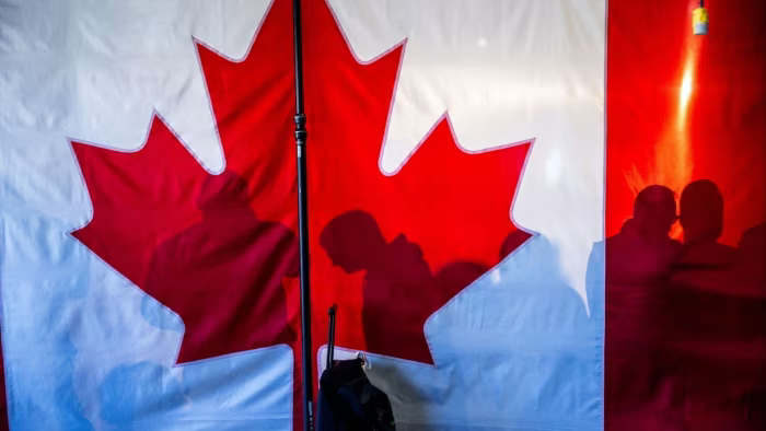 Canada hủy bỏ thuế công nghệ để thúc đẩy đàm phán thương mại với Trump
